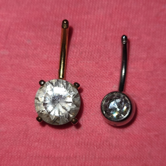 Oversize Bellybutton Ring w/ stone - Picture 3 of 6